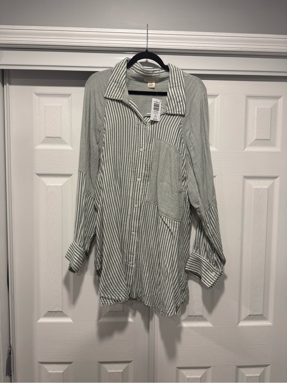 Light Green Stripe Cotton Button-Up ShirtNWT